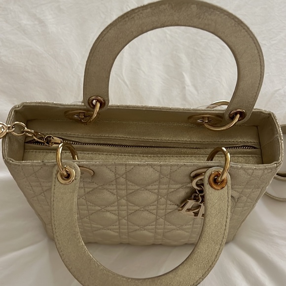 Lady Dior bag medium - Picture 6 of 12